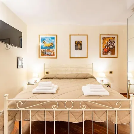 Araba Fenice - Centro Lejlighed Bari