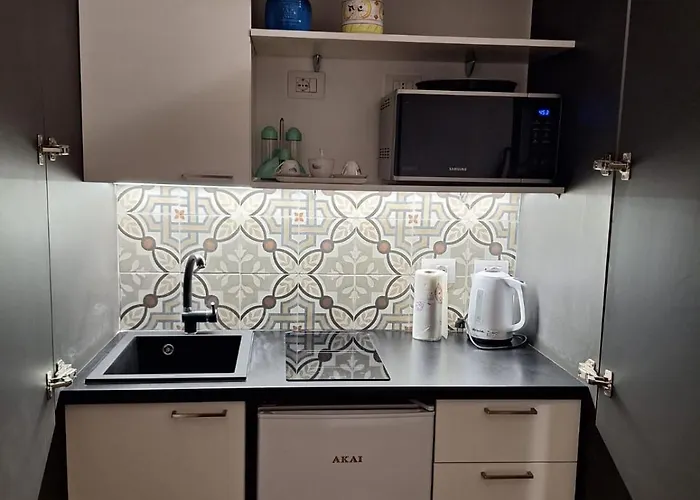 Araba Fenice - Centro Daire Bari