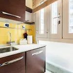 Araba Fenice - Centro * Bari