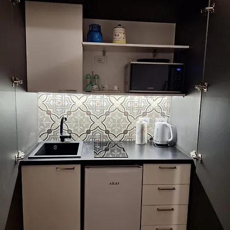 Araba Fenice - Centro Apartment Bari